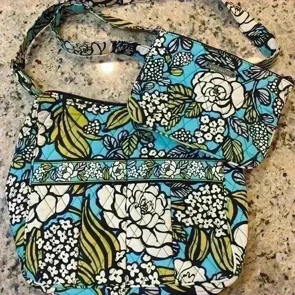 Vera Bradley Crossbody & Cosmetic Bag - Picture 1 of 12
